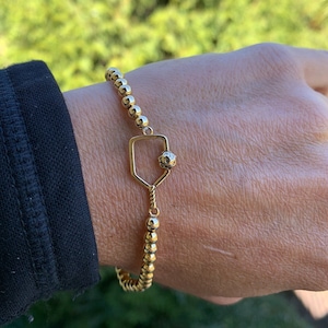 Pickleball Charm Bracelet,18K Gold Plated Beaded Ball Chain Jewelry for Women, Stackable Stretch Elastic Gold Bracelets, Pickleball Gift