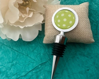 Pickleball Wine Gift, Pickleball Wine Bottle Stopper, Party Favor, Housewarming Gift, Engagement gift, Pickleball Gift, Wine Glass Charms
