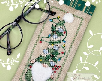 Estuche para gafas de gnomo navideño • Patrón de costura de Faby Reilly