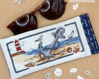 Anclado en el estuche de gafas de arena • Patrón de costura de Faby Reilly