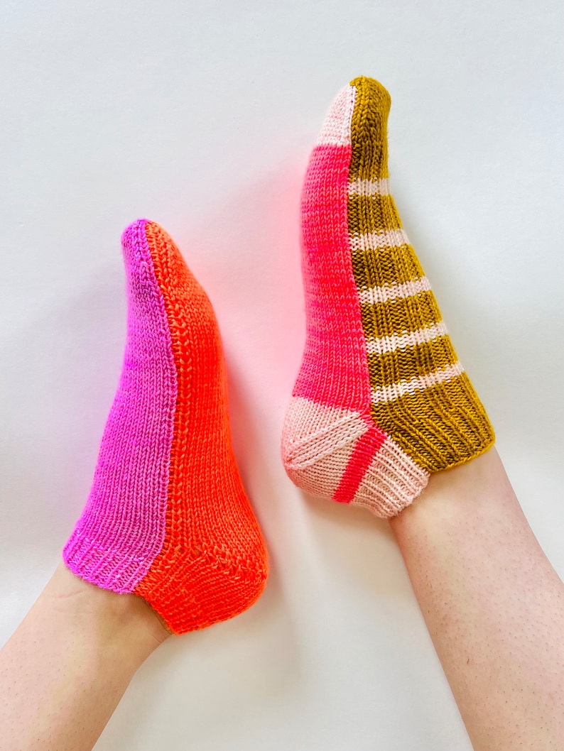 Halfsies Socks Light Knitting Pattern image 5