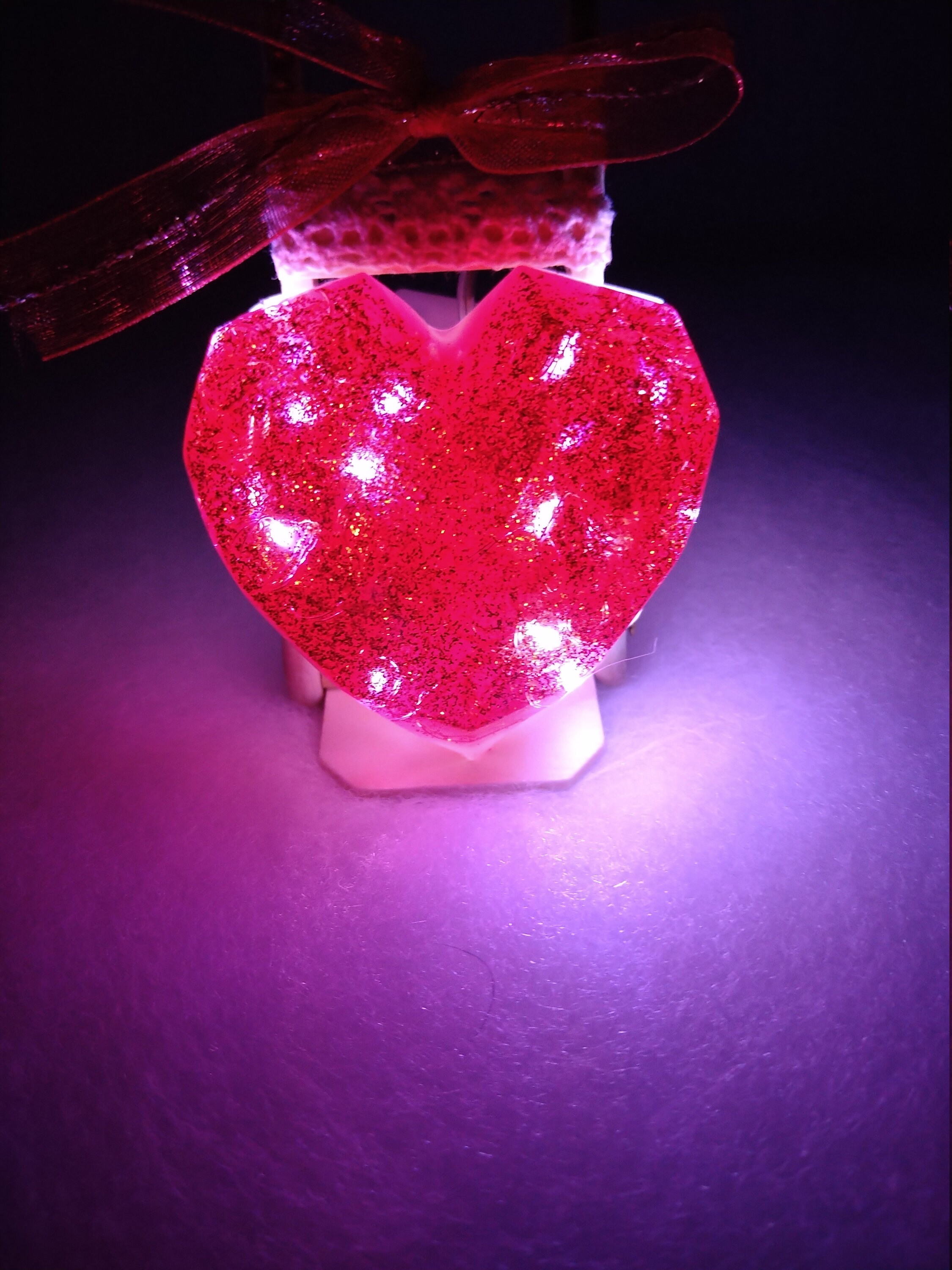 Cœur sur Chariot à Roulettes/ Cadeau Anniversaire