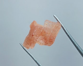 Rare Sunstone Rough, Natural Sunstone Rough, Pendant Size  Sunstone Specimen, Sunstone Rough For Jewelry.