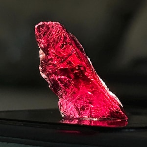 Garnet Rough Stone, Natural Garnet Rough,Hight Quality Garnet Rough, Red Garnet Raw Rough, Pink Garnet Raw.