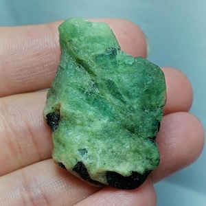 Colombian Emerald Rough, Emerald Raw, Loose Gemstone, For Making Jewelry, Emerald Rough, Antique Emerald Raw Rough, May Birthstone.