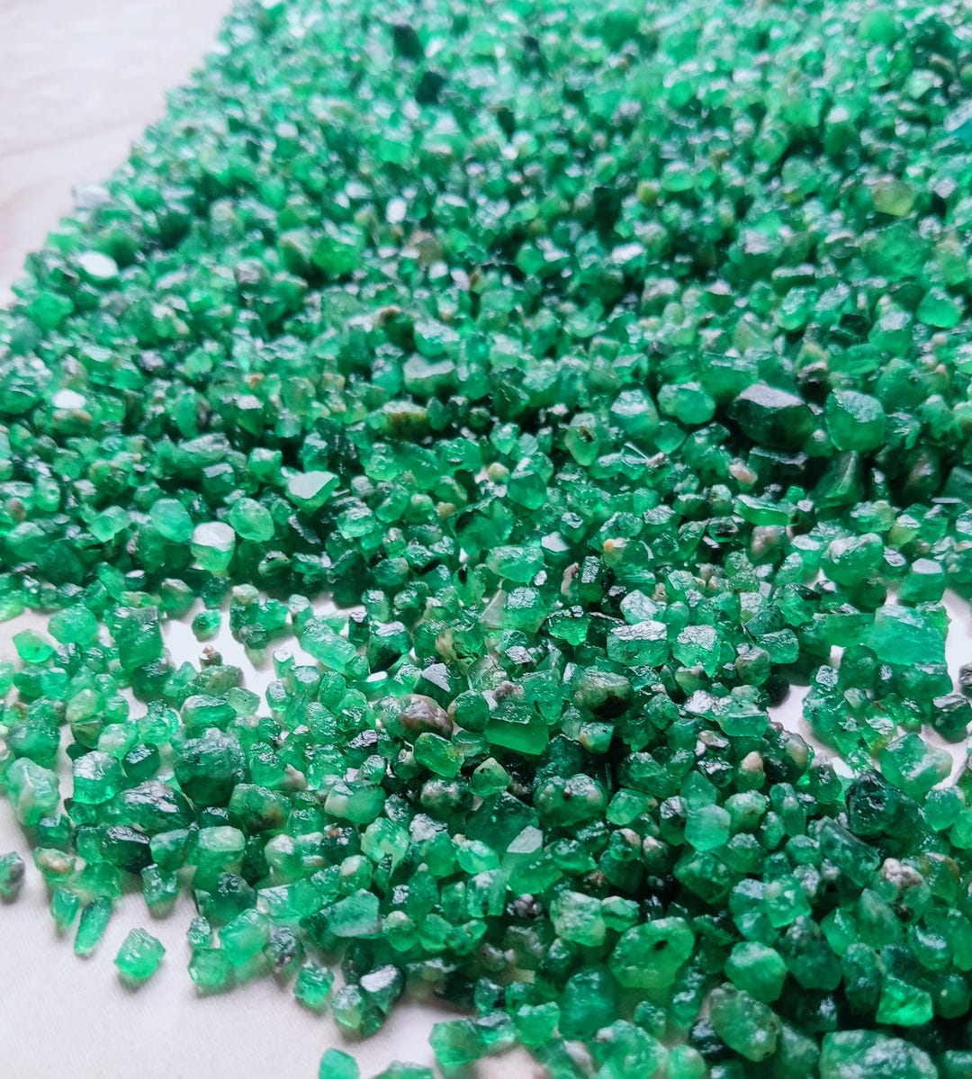 Pokemon Emerald Rough Emerald Rough Lot: 1000 Pcs Untreated Loose Emerald Specimens (2mm-3mm ...