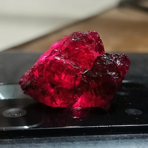 Red Garnet Rough, Natural Garnet Rough, Hight Quality Garnet Rough, Red Garnet Raw Rough, Garnet Rough Rock, Rough For Jewelery