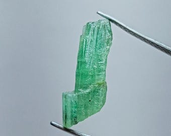 Natural Colombian Emerald Rough Stick : Loose Jewelry Making Gem, Size 18mm.