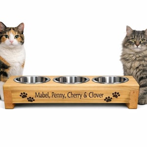 Personalised Wooden Dog cat guinea pig stand, Dog Food Bowl, pet Food Bowl, Water Bowl, Small Dog cat Bowl animal dog feeding station stand