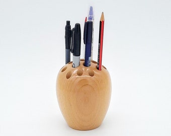 Hand-turned wooden pencil/pen pot in Beech