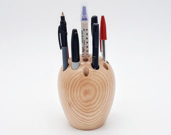 Hand-turned wooden pencil/pen pot in Ash