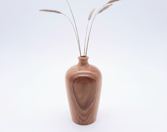 Wooden bud vase hand-turned in Elm