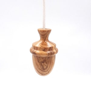Acorn light pull hand-turned in Olive wood
