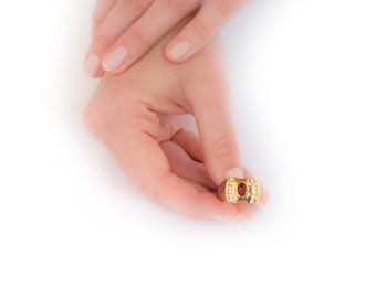 Natürlicher Tansania Roter Spinell Ring in 18K Weißgold gefasst