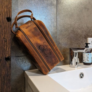 Leder Kulturtasche, Kosmetiktasche, Kulturbeutel personalisiert, Kulturbeutel Herren, Personalisiertes Geschenk, dopp kit, toiletry bag