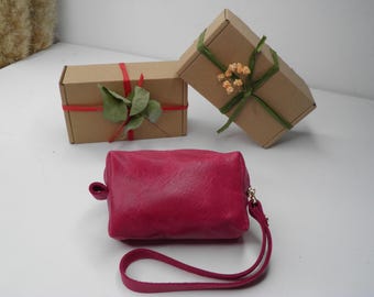 Personalized gift, leather key case, dog waste bag dispenser, key bag, mini wallet, mini cosmetic bag, gift for women
