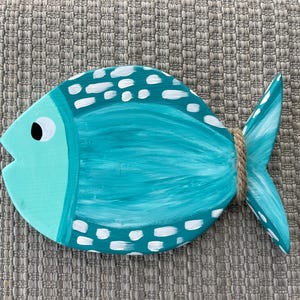 Wooden Painted Coastal Fish Art, Wooden Fish Art, Beach Art Decor, Beachy Art, Coastal Wall Art - Marjorie