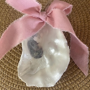 Ornament | Oyster Shell Ornament | Natural Oyster Shell Ornament | Coastal Christmas | Handmade Home Décor and Gift | Christmas Ornament