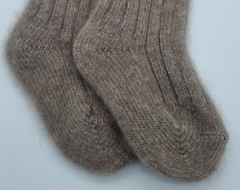 Baby socks exrta warm//made of 100% cashmere wool/heat-retaining/breathable/made of renewable raw materials/gift for the birth