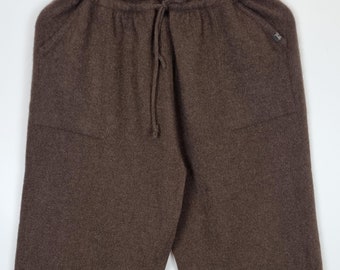 Women's trousers made of yak wool // 100% yak wool // Dark brown // Extremely warm // Made of undyed wool
