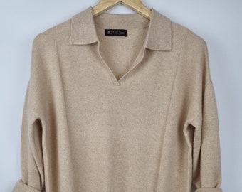 Cashmere sweater//cashmere shirt made from 100% cashmere//undyed // color champagne//very finely knitted//high-quality cashmere wool//size M