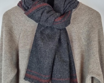 Super soft scarf in black made from 100% yak wool / unisex / super warm / heat-retaining / made from renewable resources / XXL scarf / 70x200
