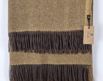 Bedspread/throw made of pure sheep's wool 150 x 200 cm/ very soft and warm/ high-quality workmanship