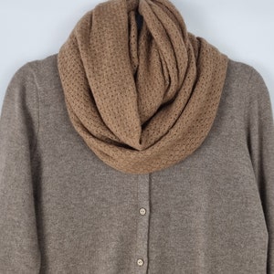 Neck warmer made of 100% camel wool / Hooded scarf / Double loop scarf made of camel wool / 120 x 56 cm / Unisex wool scarf / Voluminous scarf, camel brown