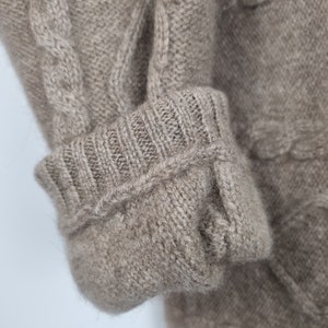 Kaschmirkleid//Kaschmirpullover aus 100% Kaschmirwolle//Kaschmirkleid Freesize// weich warm elegant //aus ungefärbter Wolle//nachhaltig imagem 8