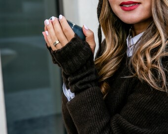 Arm warmers made of 100% yak wool / in gray or brown / unisex / stylish / perfect for cold winter days / skin-friendly