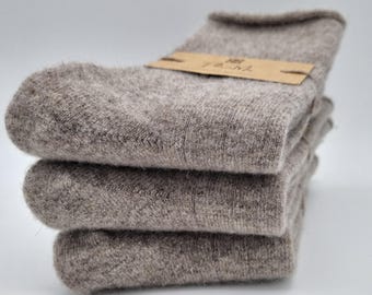 3 pairs value pack // extra warm wool socks made from 100% sheep's wool // heat-retaining and breathable // Please note: runs large
