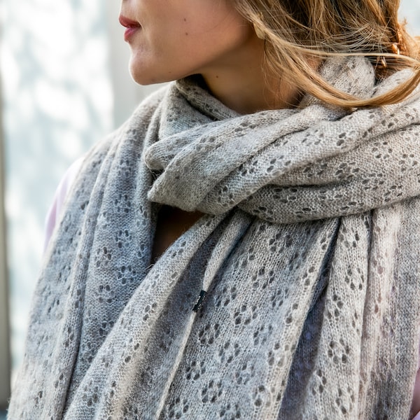 Scarf made of 100% sheep's wool in gray and beige //approx. 200 x 70 cm and slightly larger// made from renewable raw materials// XXL scarf