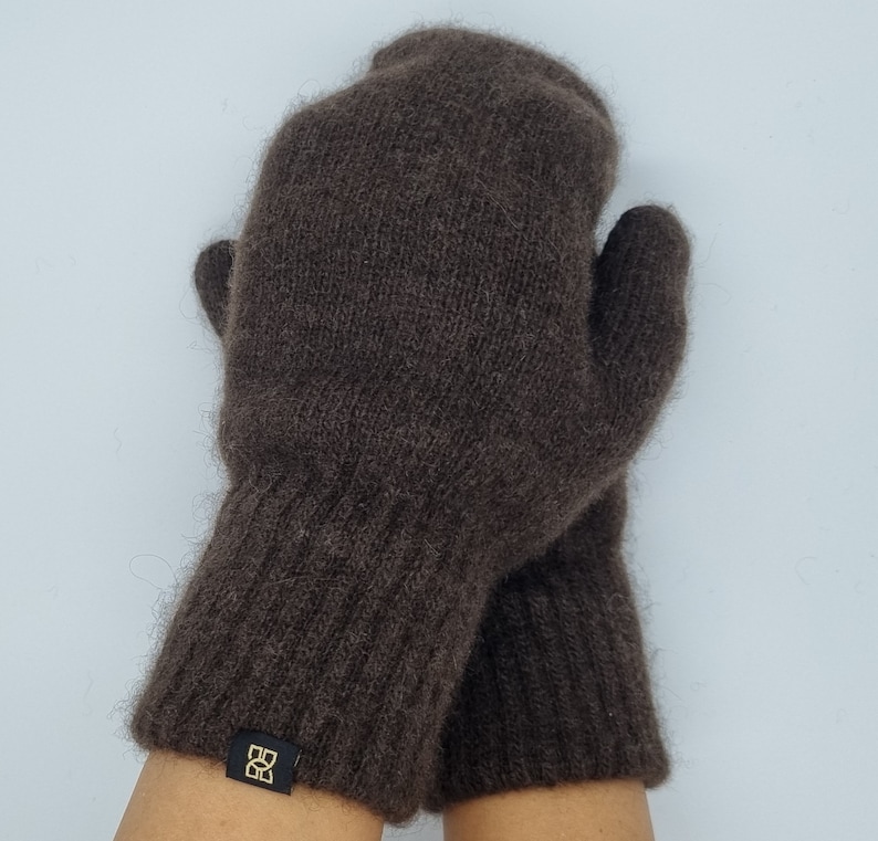 Mittens/gloves made from 100% yak wool/stylish/heat retaining/breathable/made from renewable resources/skin-friendly/unisex/brown image 4