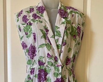 1960s Vintage Lavender Roses Day Dress with Pockets Made in USA Size 14.