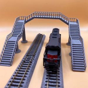 N scale Foot bridge