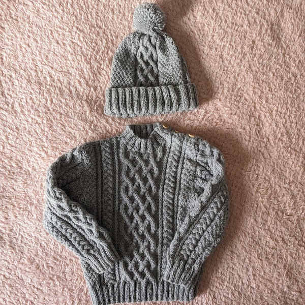 Pull + bonnet gris enfant tricoté fait main