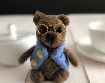 Little Teddy Bear In The Glasses