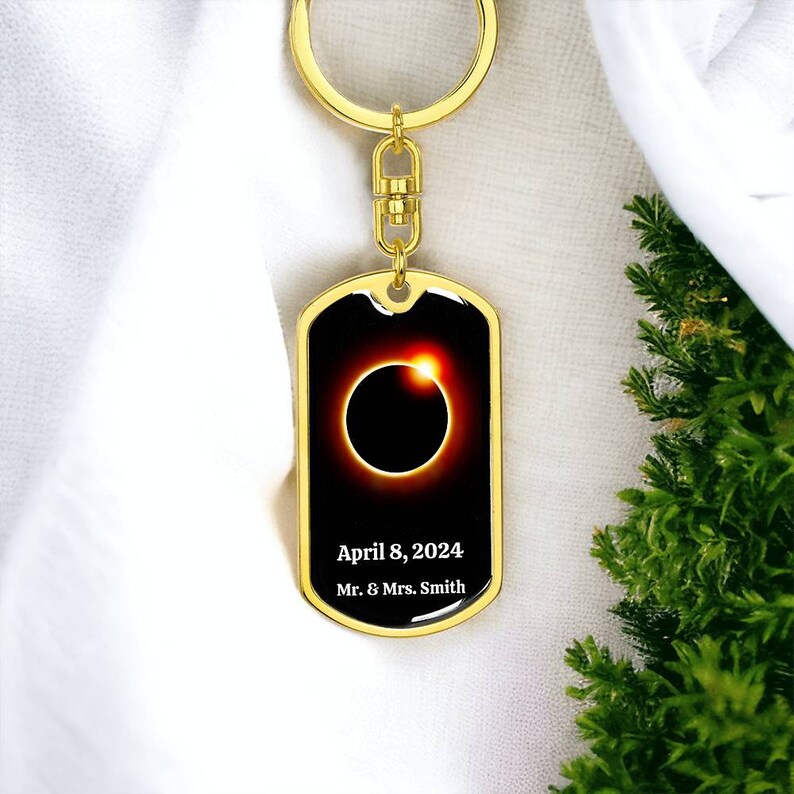 Personalized Solar Eclipse Keychain, Diamond Ring Keychain, 18k Gold