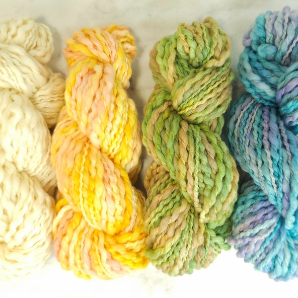 Trellis 》Chunky Variegated Wool Yarn 》Bulky Thick'n'thin Spiral Ply Hand Dyed Weaving Fiber 》Colorful Bulky Wool Yarn