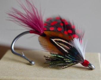 Fly Fishing Hook Lapel Pin, Hand Tied Boutonniere for Wedding Groom Groomsmen, Fisherman Hat Pin - Large Silver Hook "Cardi Royale"