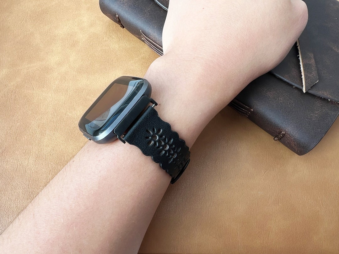 Black Leather Fitbit Versa 2 Band, Versa Lite Strap  display picture 3