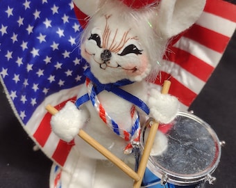 Annalee Patriotic drummer mouse