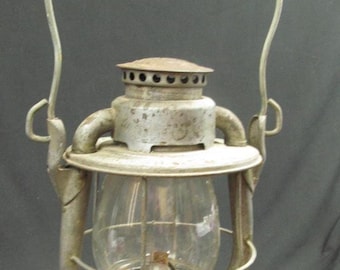 Dietz Vesta Oil Railroad Lamp, N.Y.C.S. Lines, Swing Handle, #LMP
