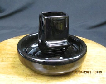 Hall #618 ashtray vintage