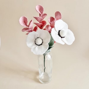 Bouquet fleur en feutre cadeau mère déco salon et chambre d'eucalyptus idée cadeau fête d'anniversaire femme bouquet rose blanc moyenne vase
