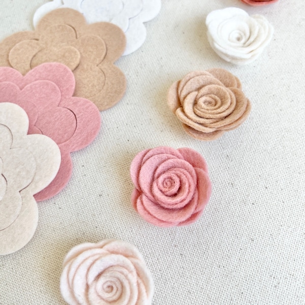 Fleurs en feutre faites à la main, Kit DIY para la creación de bandeaux cheveux ou mobile bébé, Decoración murale fleurie chambre enfant