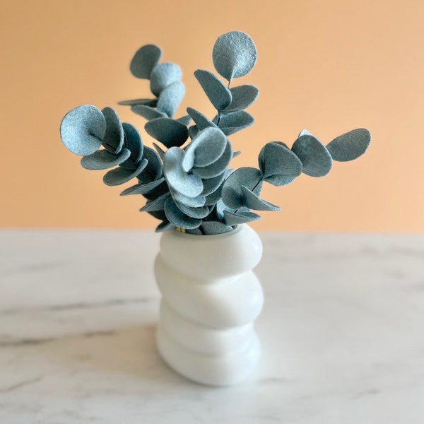 Bouquet d'eucalyptus pour la décoration de la maison et les fêtes, Cadeau fleurs en feutre faites à la main, Idée cadeau originale