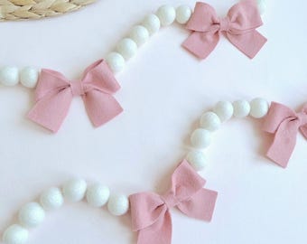 Déco chambre bébé rose déco murale noeud guirlande à pompon chambre petite fille bebe suspension fête d'anniversaire déco noeud séance photo