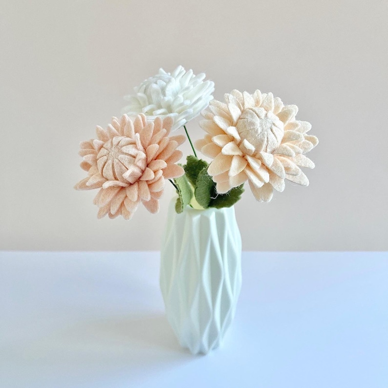 Cadeau Fête des Mères bouquet de fleurs en feutrine cadeau d'anniversaire pour maman ou épouse déco mason en laine idée bouquet de printemps