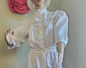 Unique Rare Cottage core Vintage Dress Country Prairie Western Maxi Ruffle Lace Floral